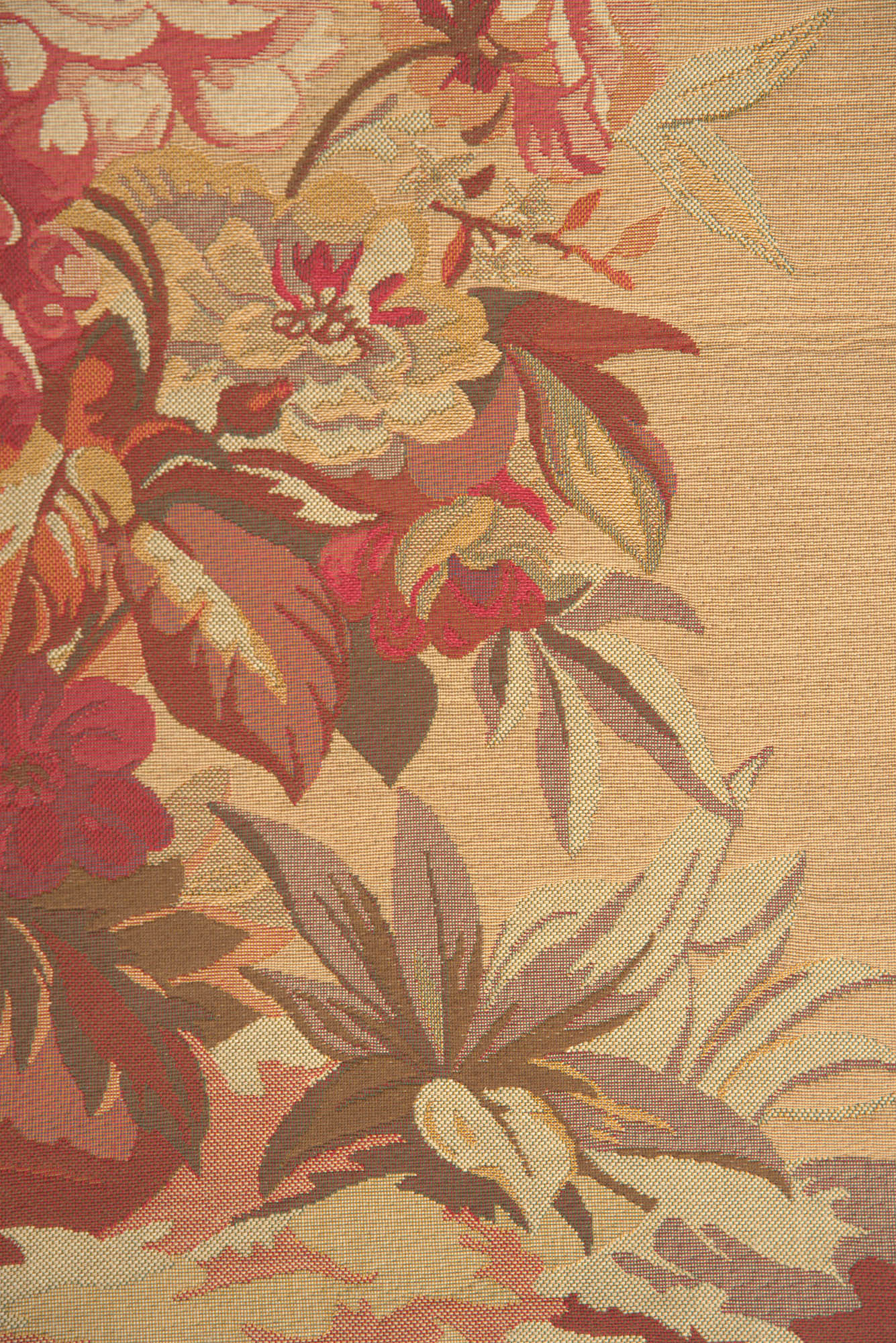 Square Romantique Beige Small European Tapestry