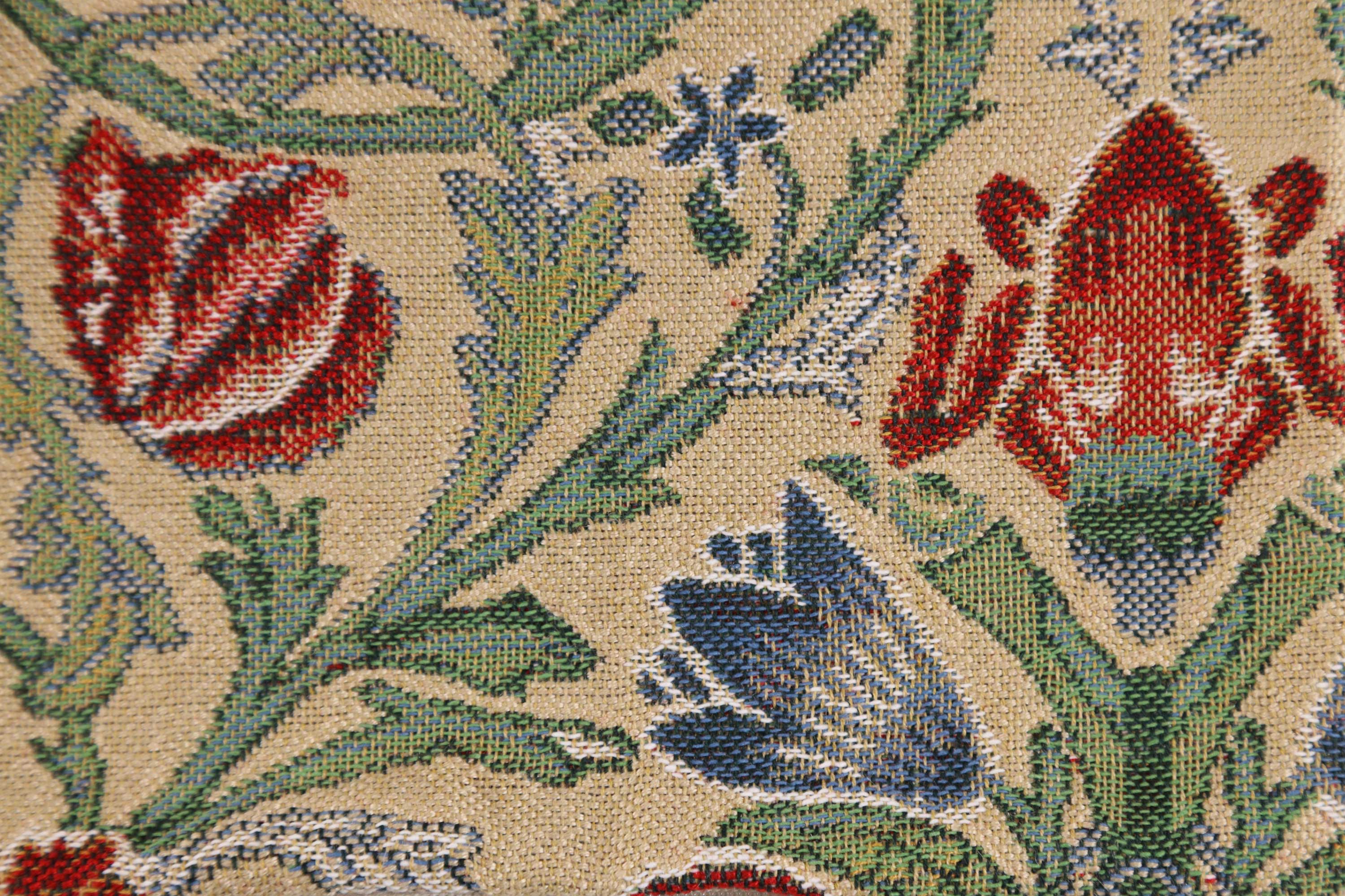 Single-Stem Belgian Cushion Cover