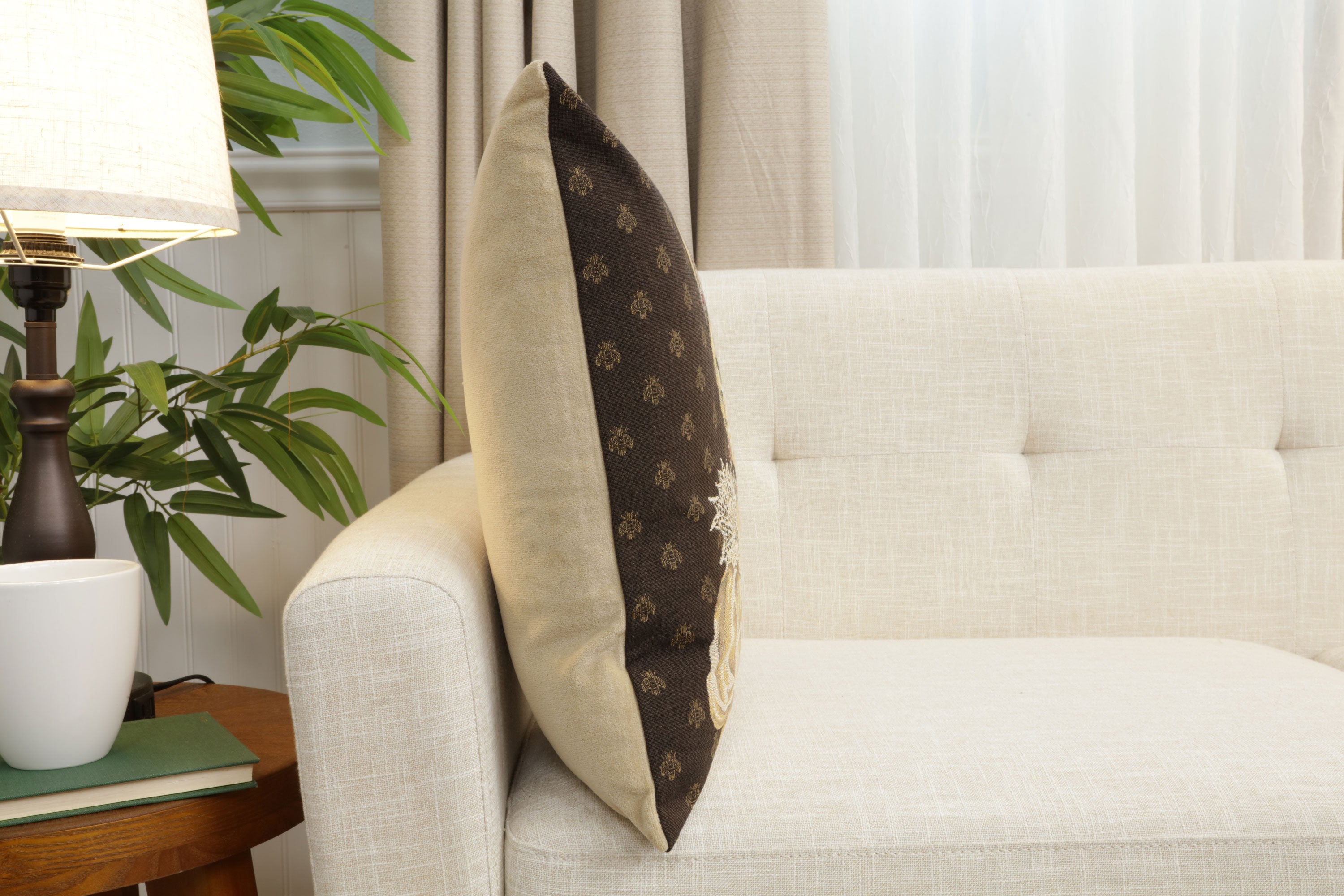 Chat Josephine European Cushion Cover