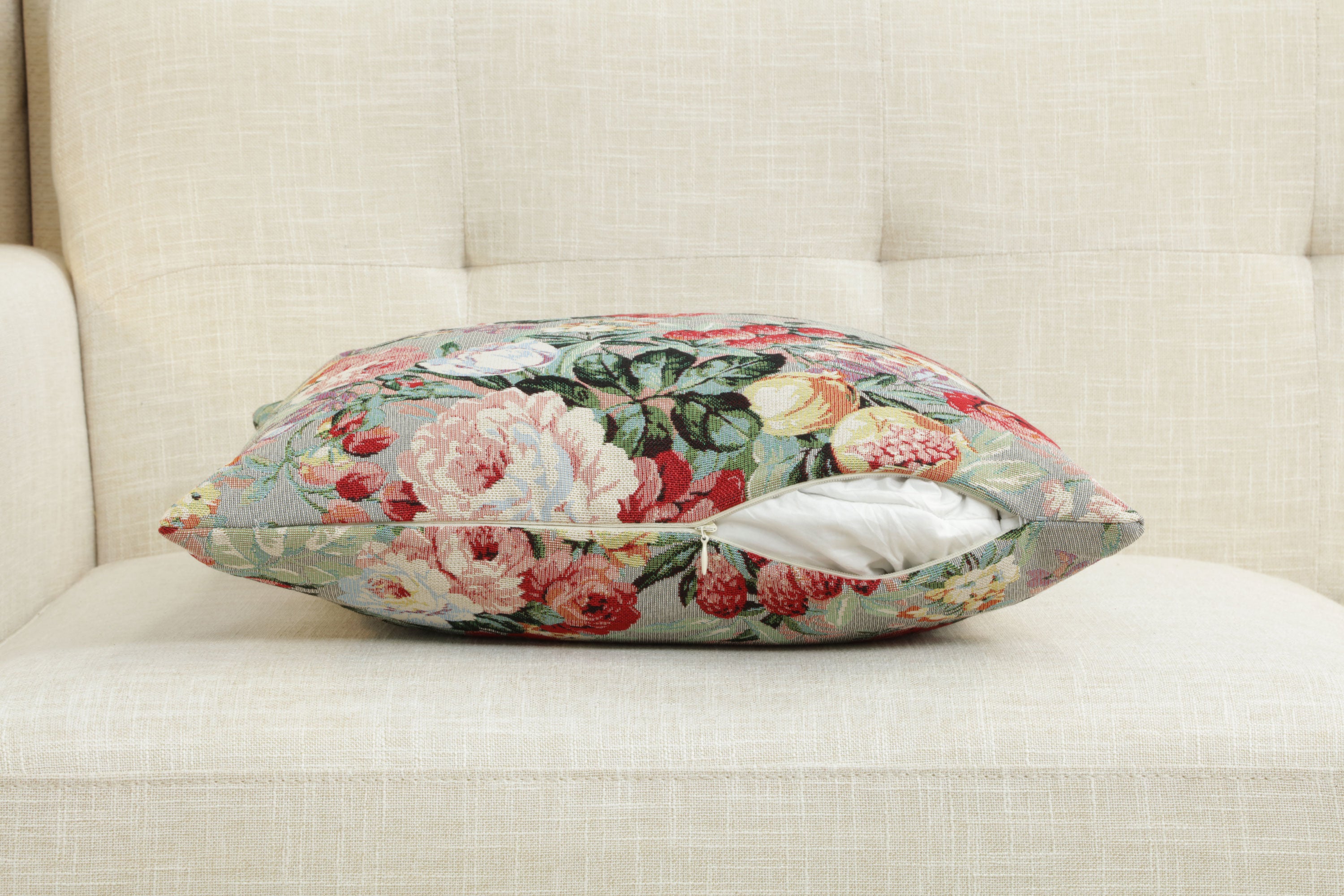 Berries Field Cushion  Cover