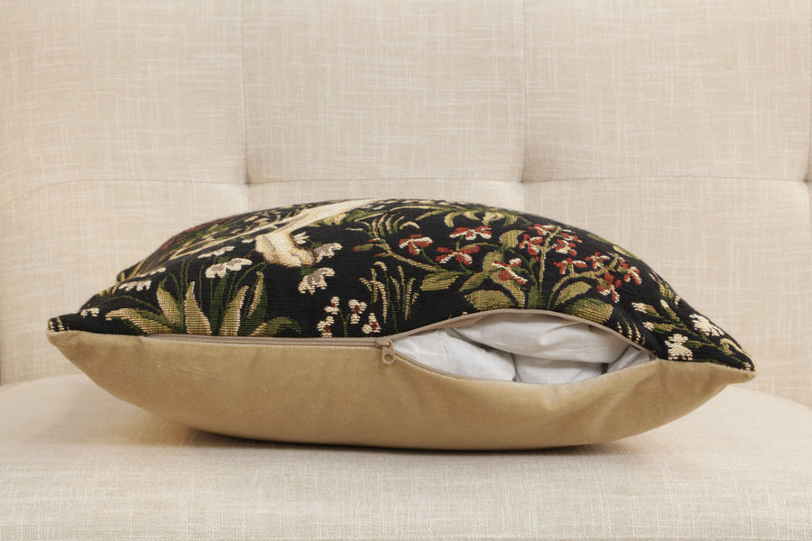 Medieval Hound Leaping European Cushion Cover