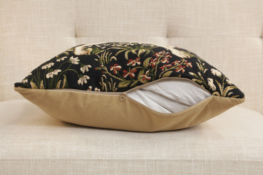Medieval Hound Standing European Cushion Cover