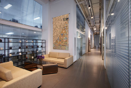 L'Attente Klimt a Droite Clair French Tapestry