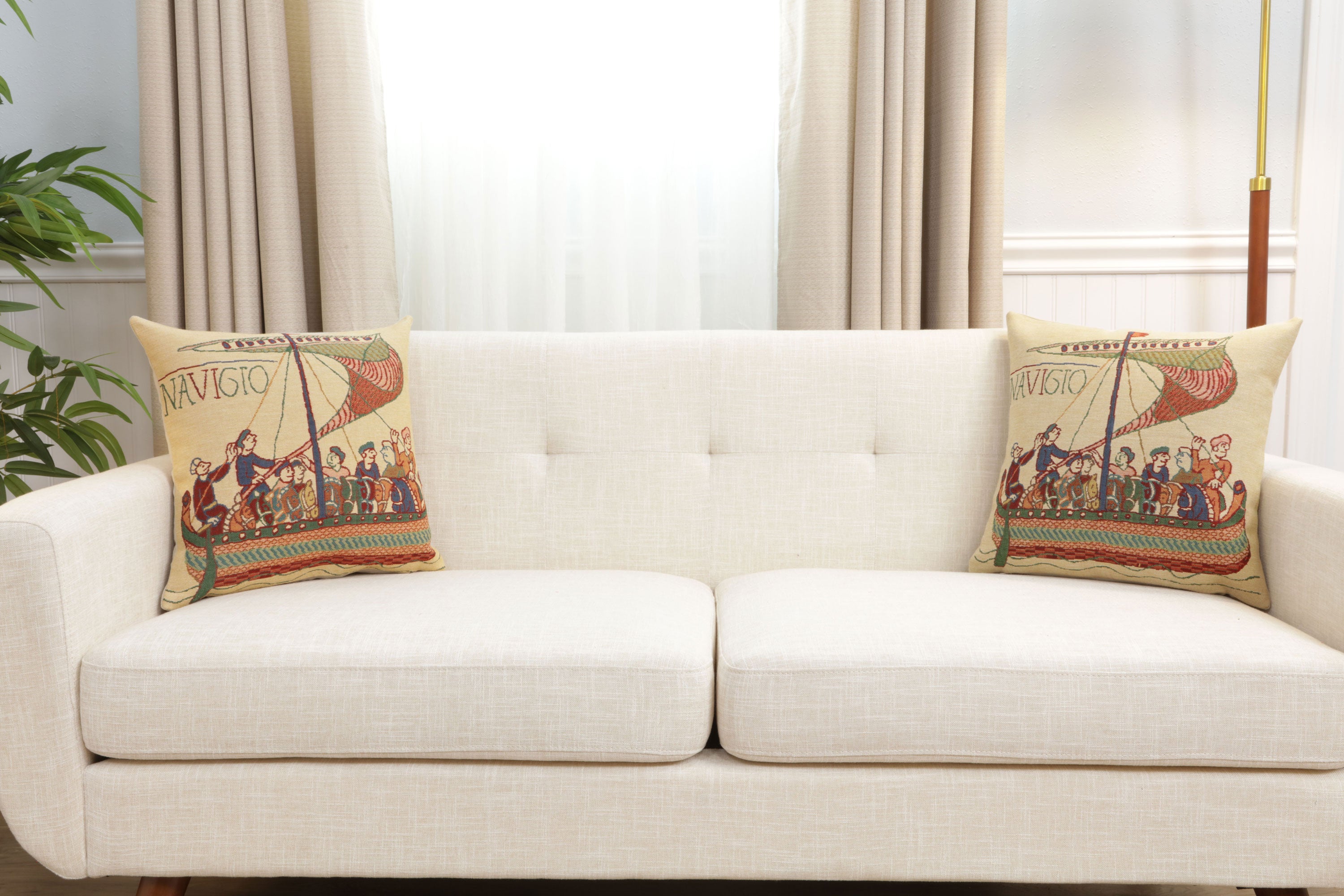 Bayeux Navigo Belgian Cushion Cover